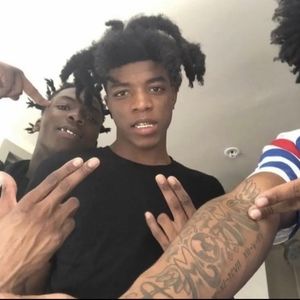 Meet your Posher, Devin